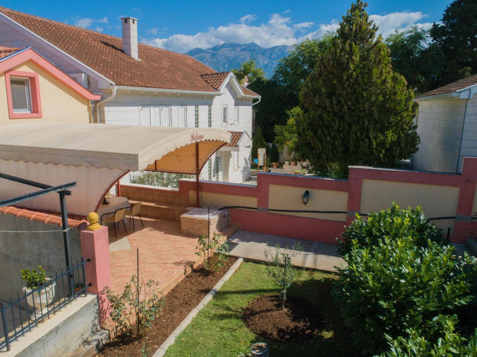 Porto Del Sole Apartments ティヴァト エクステリア 写真