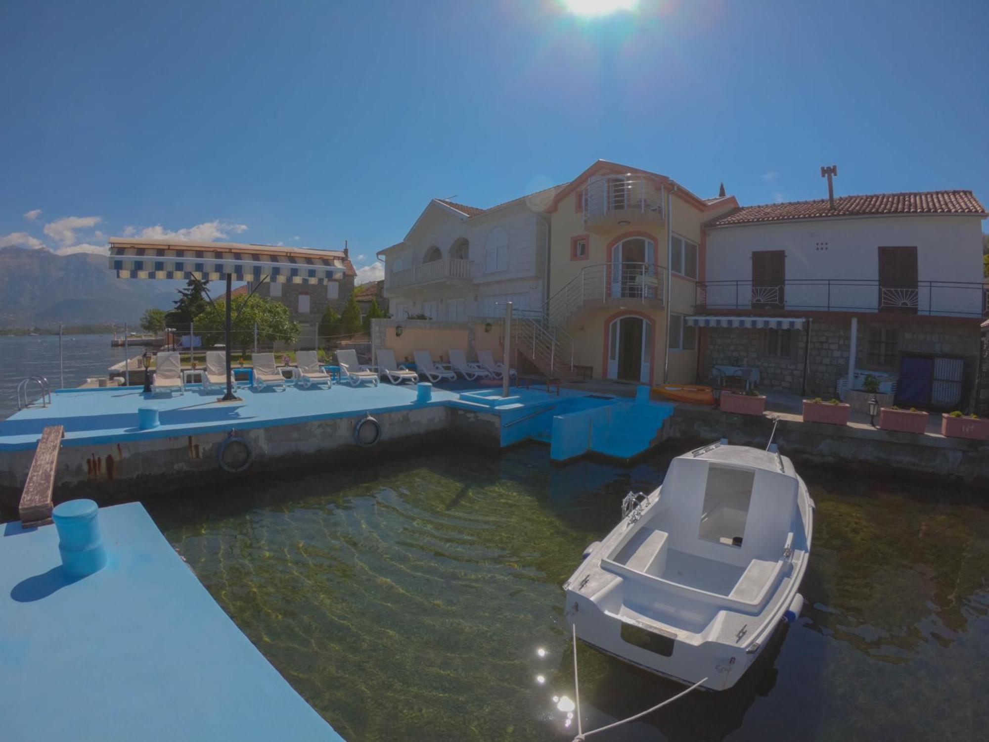 Porto Del Sole Apartments ティヴァト エクステリア 写真